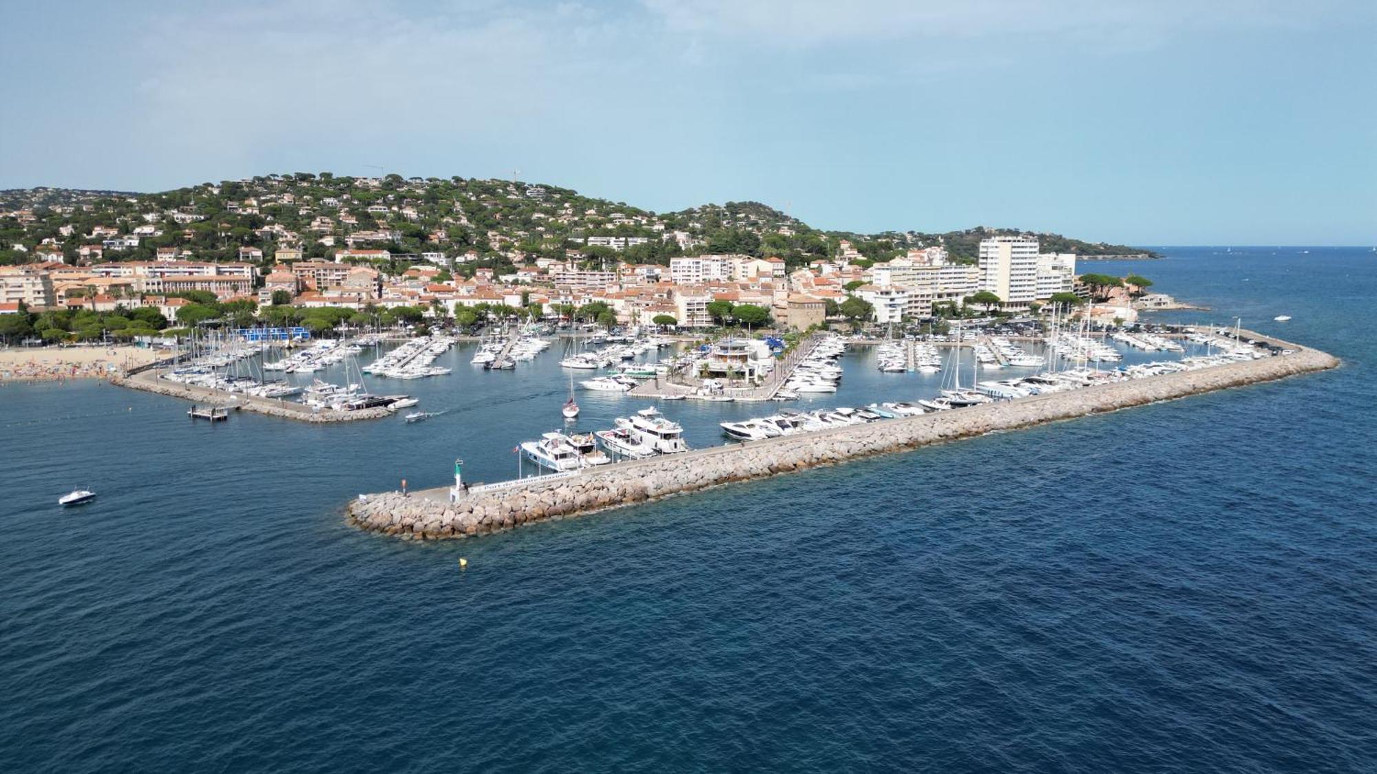 Lovely Apartment In Sainte Maxime Bagian luar foto